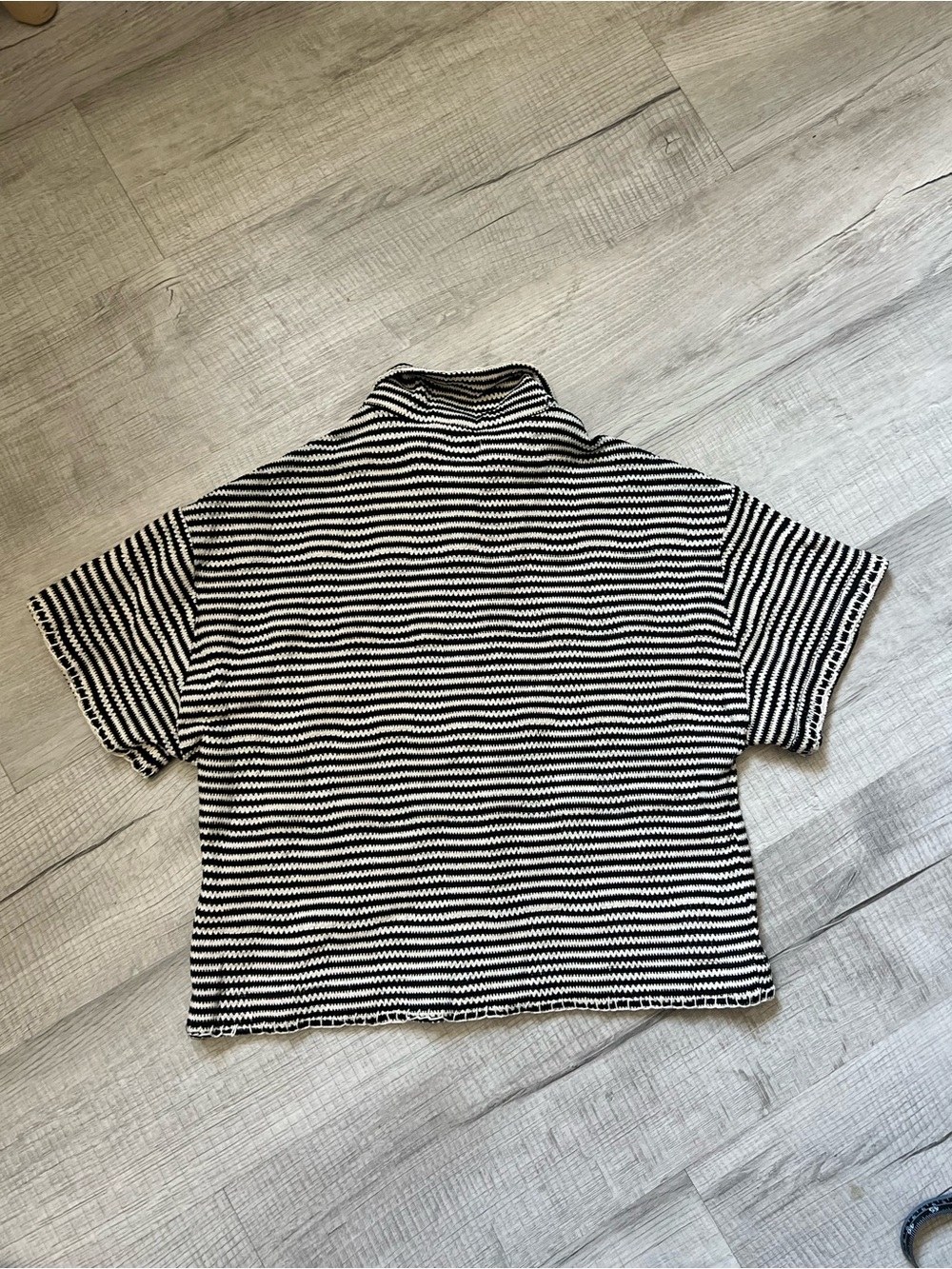 Z SUPPLY Monaco Crochet Button Up Black and Cream Striped Short-Sleeve Small - Picture 7 of 16
